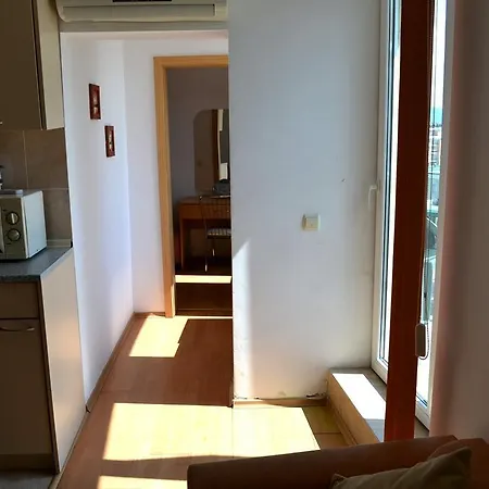 شقة One-bedroom Sunny Holiday-eh